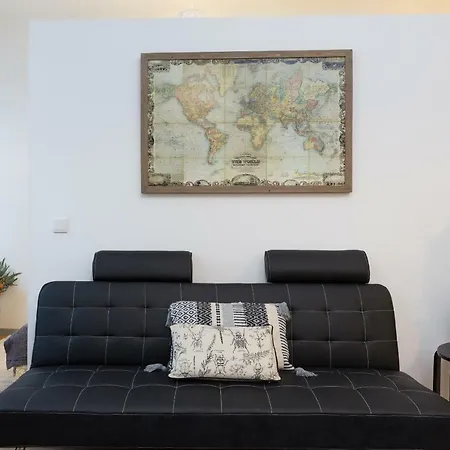 2 Comfortable Stunning Flats - Center Apartment *